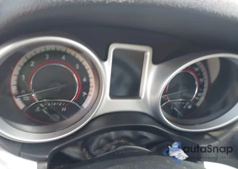 2017 Dodge Journey Sxt z USA, uszkodzony, nr VIN 3C4PDCBG5HT537136